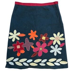 Floral Embroidered Women's Skirt